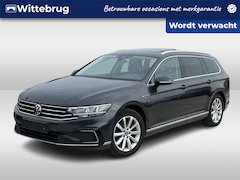 Volkswagen Passat Variant - 1.4 TSI 218pk DSG PHEV GTE Business / Panorama dak / 360 camera / Elek Achterklep / Bekled