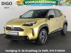 Toyota Yaris Cross - 1.5 Hybrid Executive Bi-Tone | Panoramadak | Dodehoek Detectie | HUD | Navigatie