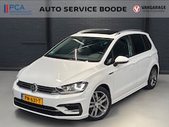 Volkswagen Golf Sportsvan - 1.4 TSI (150 pk) R-Line automaat - panoramadak - trekhaak - camera