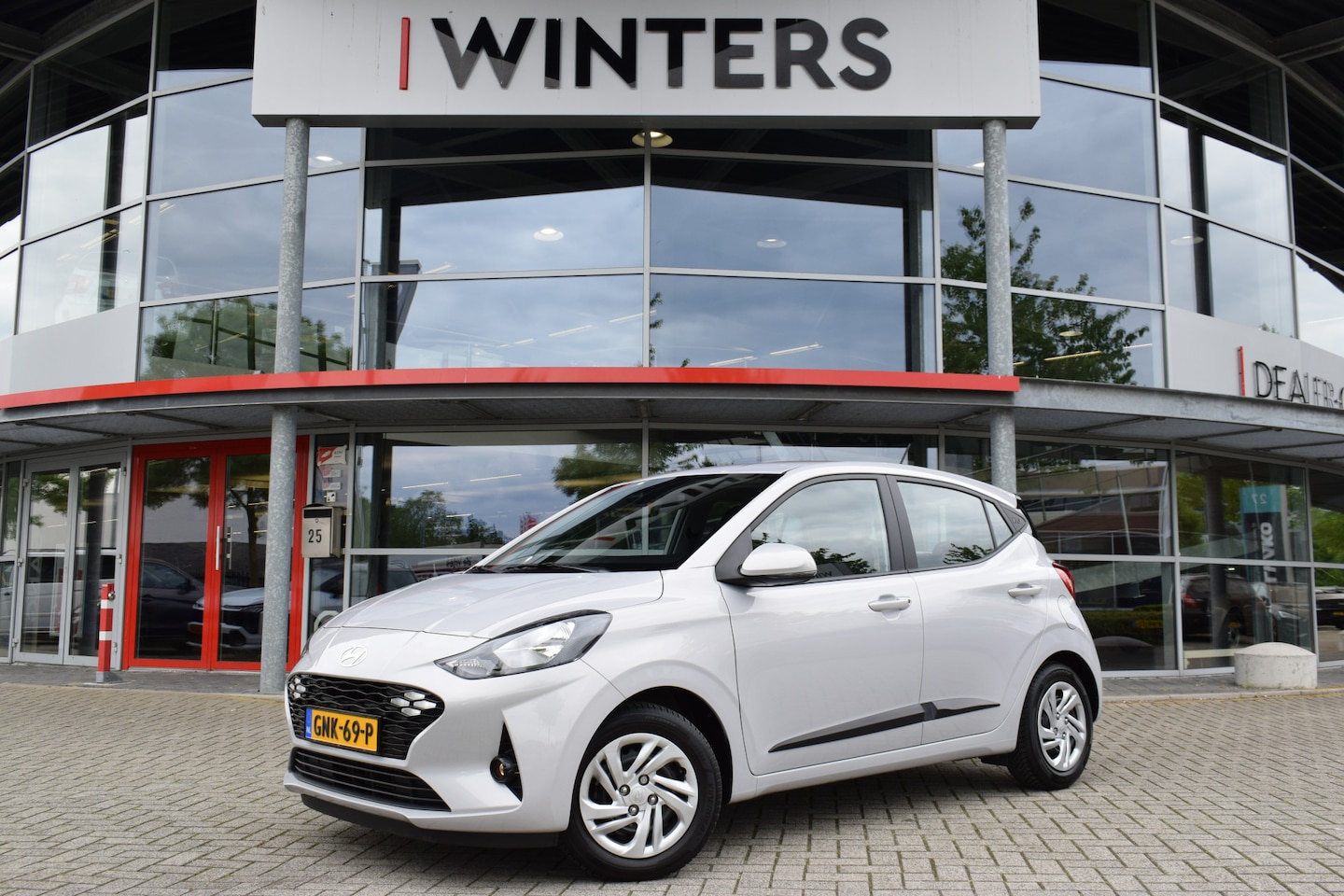 Hyundai i10 - 1.0 Comfort Smart | Trekhaak | Navigatie | Airco | Cruise Control | - AutoWereld.nl