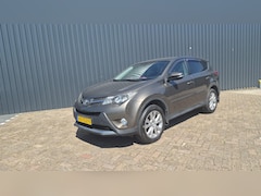 Toyota RAV4 - 2.0 Executive Business 4WD | Trekhaak | Leder Pakket