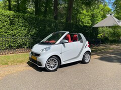 Smart Fortwo cabrio - Automaat, Airco, Nieuwe APK