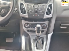 Ford Focus - €3250, -1.6 TI-VCT Titanium Automaat Apk 2027 Sedan