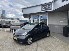 Toyota Aygo - 1.0-12V