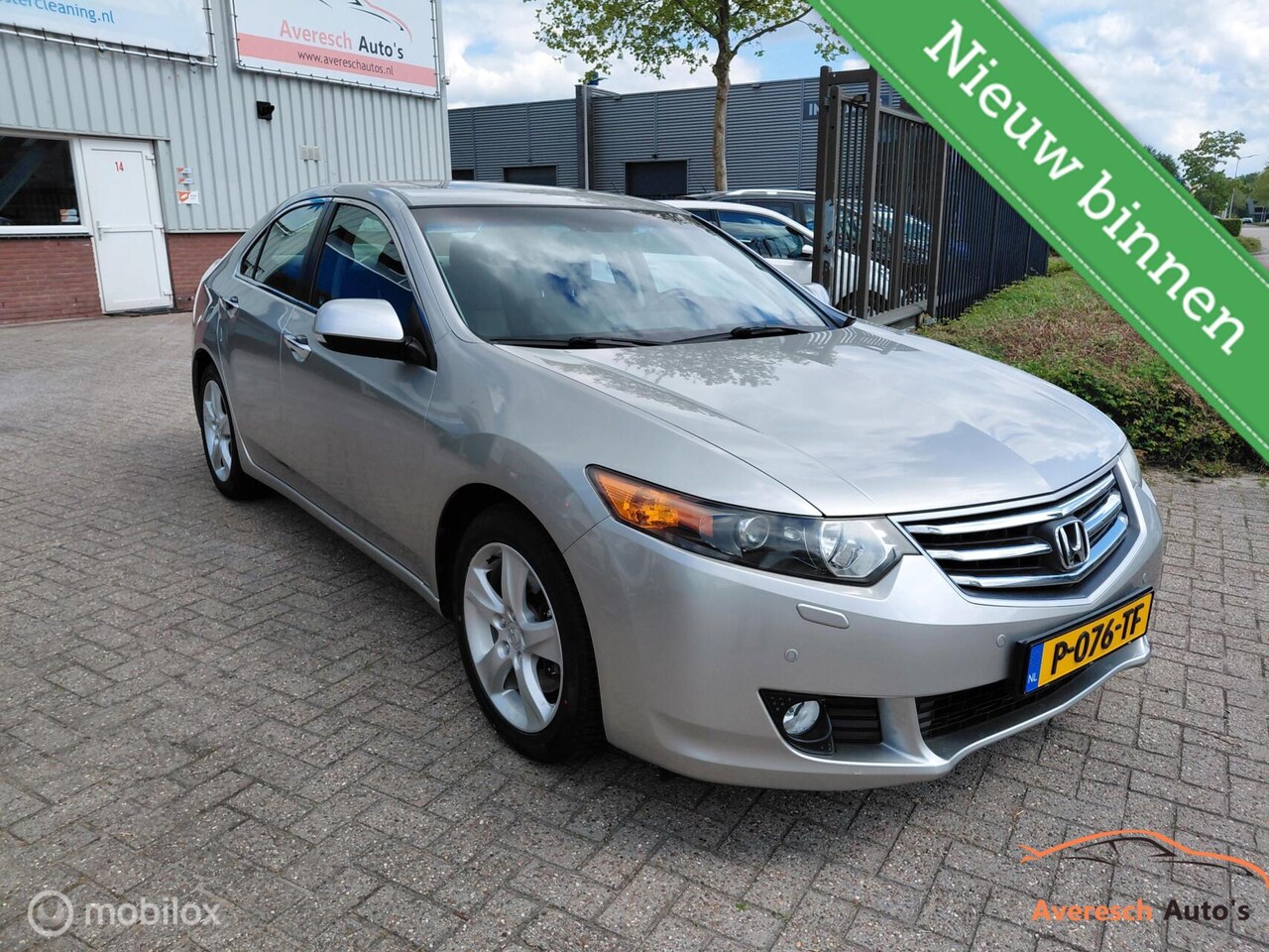 Honda Accord - 2.4i Executive 2.4i Executive - AutoWereld.nl