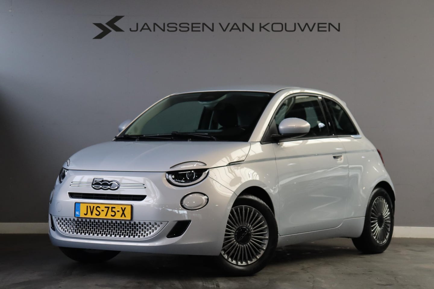 Fiat 500 - 1.0 Hybrid Torino Launch Edition Nieuw Model Full LED Koplampen Apple Carplay - AutoWereld.nl