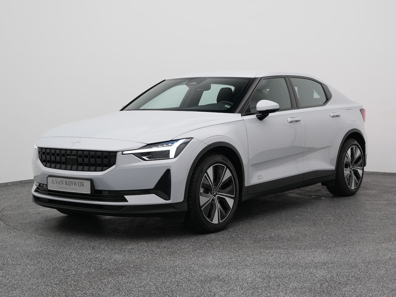 Polestar 2 - Standard Range Single Motor 69 kWh | CAMERA | KEYLESS | STOELVERWARMING - AutoWereld.nl