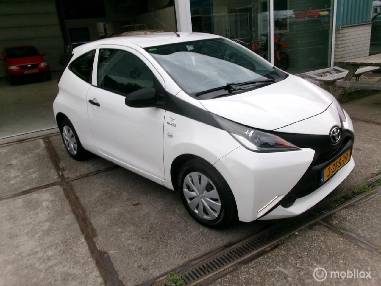 Toyota Aygo - 1.0 VVT-i x 1.0 VVT-i x - AutoWereld.nl