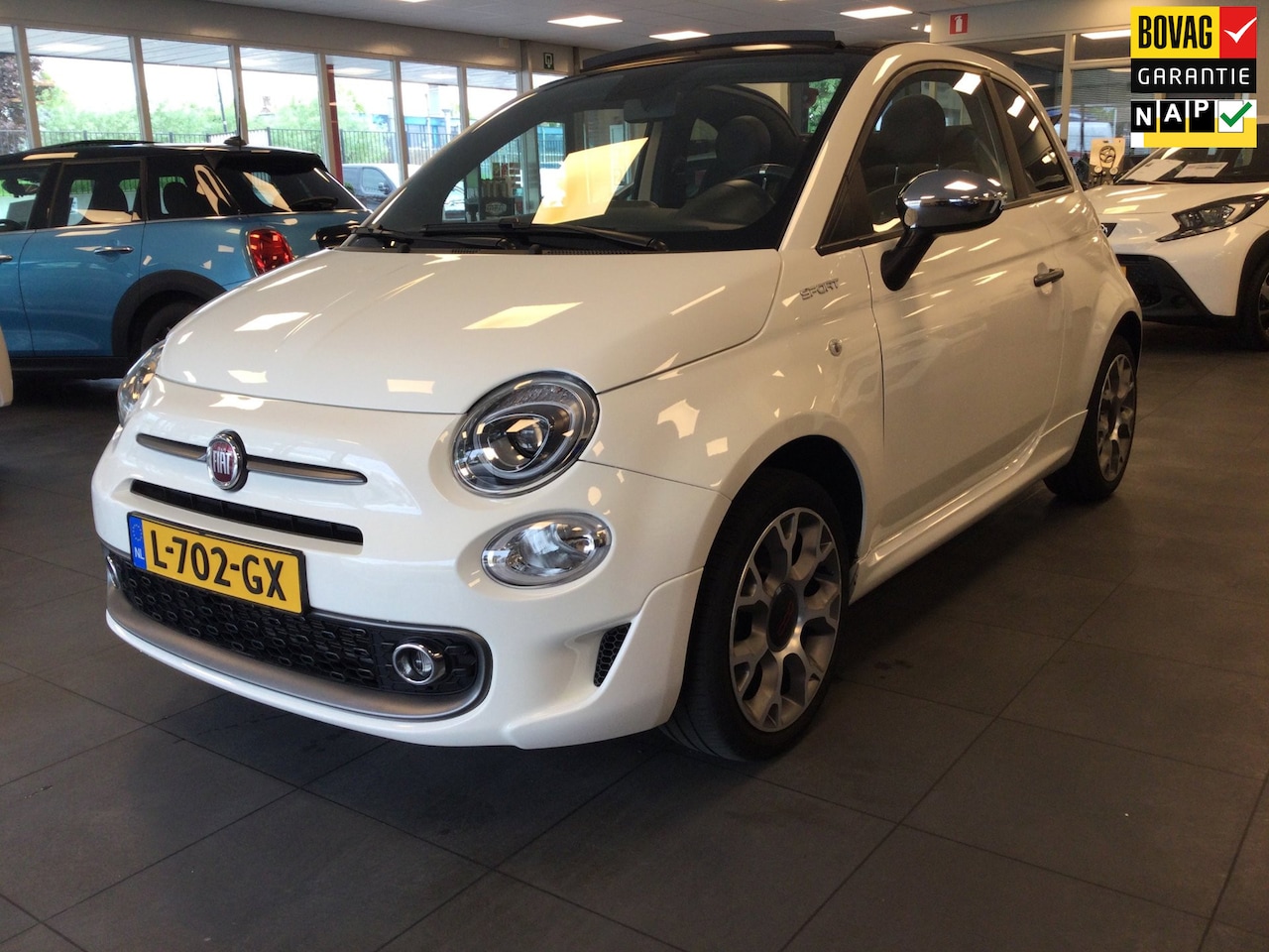 Fiat 500 C - 1.0 Hybrid Sport PDC Carplay Lichtautomaat Cruisecontrol Climat - AutoWereld.nl