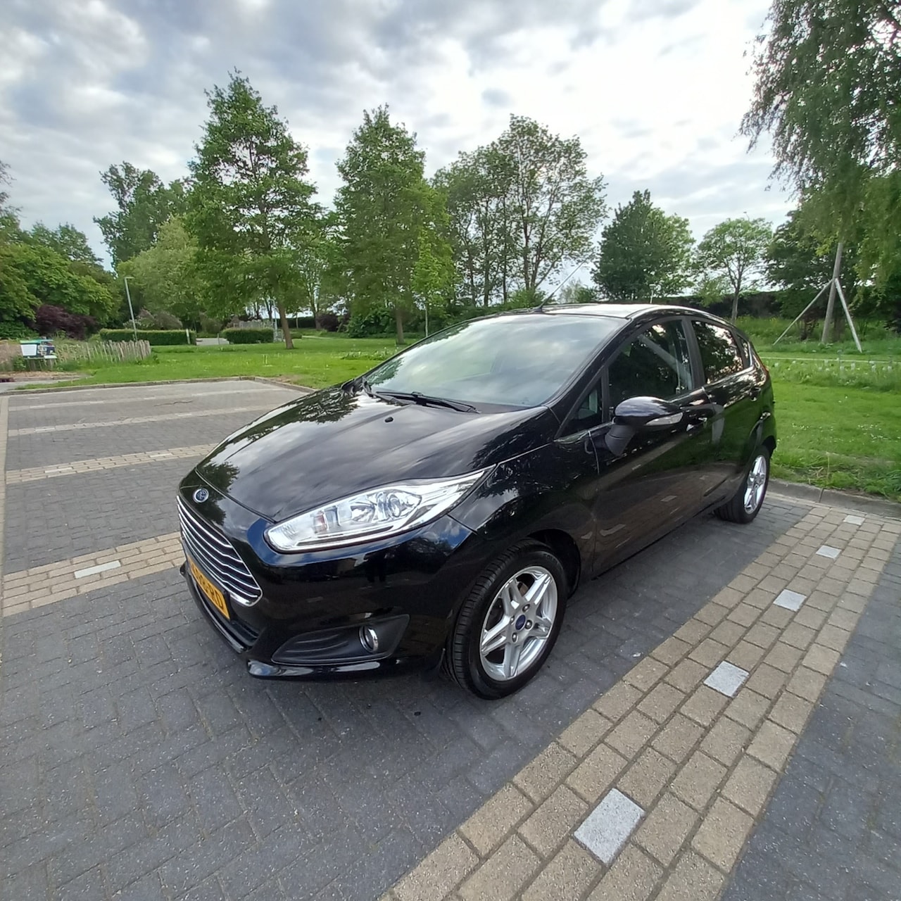 Ford Fiesta - 1.0 EcoBoost Titanium - AutoWereld.nl