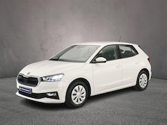Skoda Fabia - Selection 1.0 TSI 95pk Cruise control, Parkeersensor achter, LED koplampen, Airco, DAB, Ra