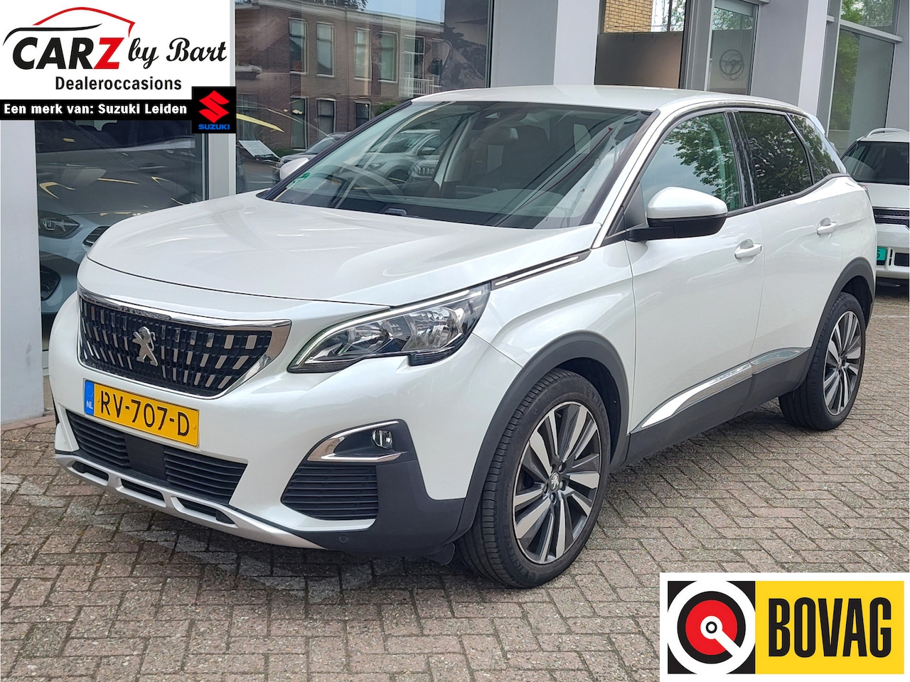Peugeot 3008 - 1.2 PURETECH ALLURE met NW. DISTRIBUTIE | Elek. klep | Keyless - AutoWereld.nl