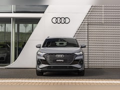 Audi Q4 e-tron - S edition Competition e-tron 45 82 kWh 210 kW / 28