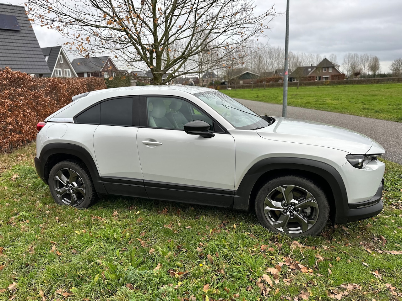Mazda MX-30 - E-Skyactiv First Edition - AutoWereld.nl