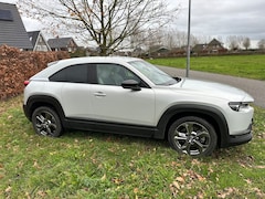 Mazda MX-30 - E-Skyactiv First Edition
