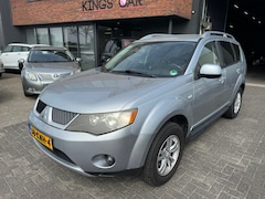 Mitsubishi Outlander - 2.4 Inspire 2WD Special Edition AIRCO APK 12-2026