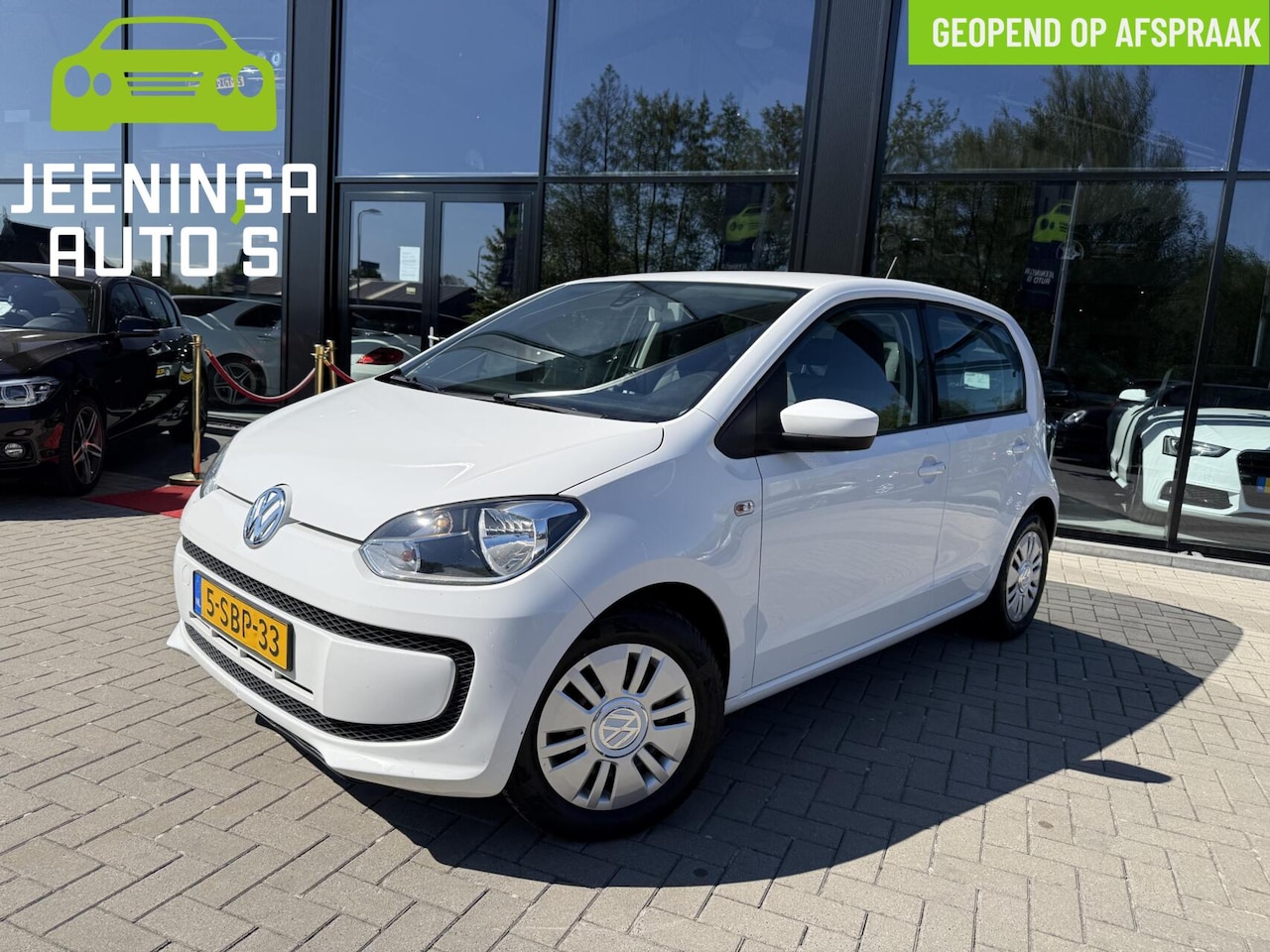 Volkswagen Up! - 1.0 take up! BlueMotion|Navi|Airco - AutoWereld.nl
