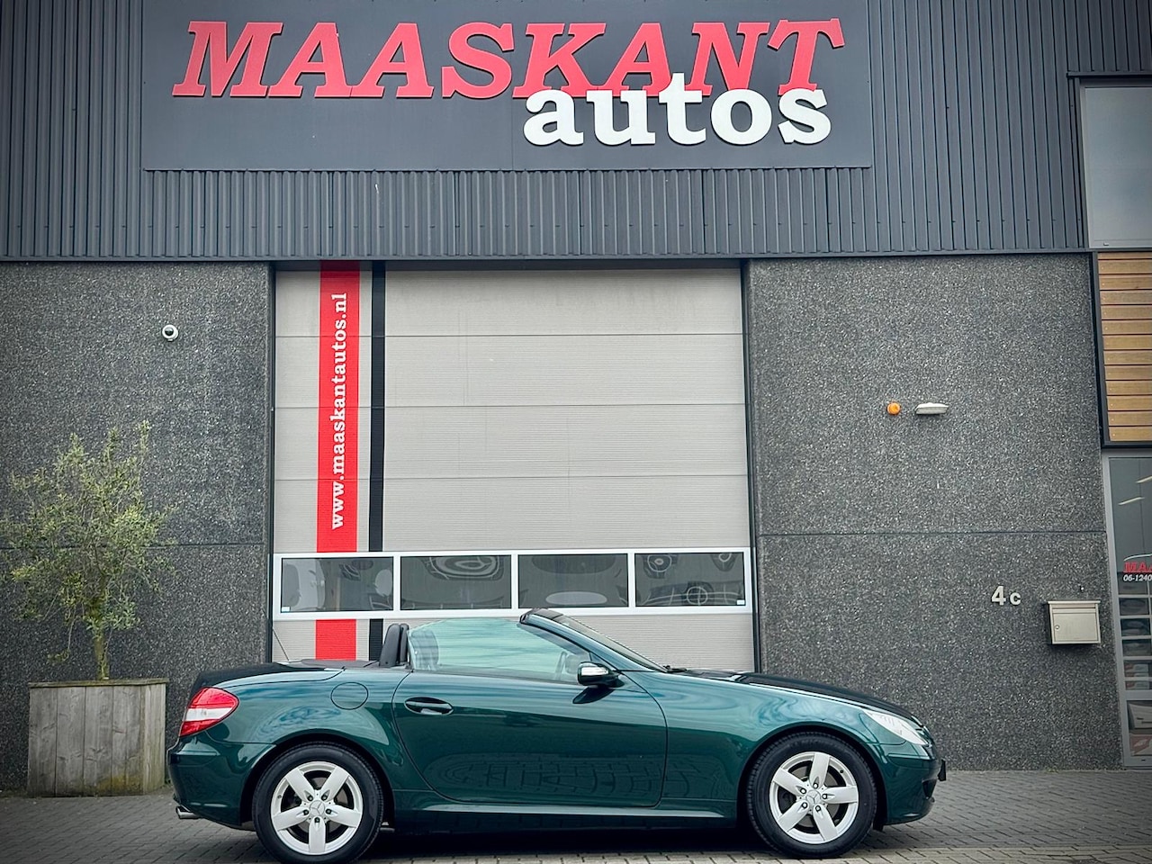 Mercedes-Benz SLK-klasse - 280 / Aut / "Andradite green" / Airscarf / Xenon / Navi / ORIGINAL DUTCH CAR - AutoWereld.nl