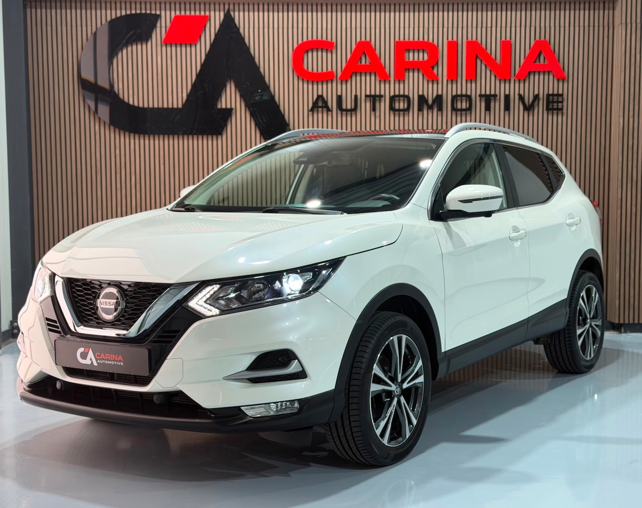 Nissan Qashqai - 1.2 Tekna / Full Map Navigatie / Panorama Dak / Cruise Control / - AutoWereld.nl