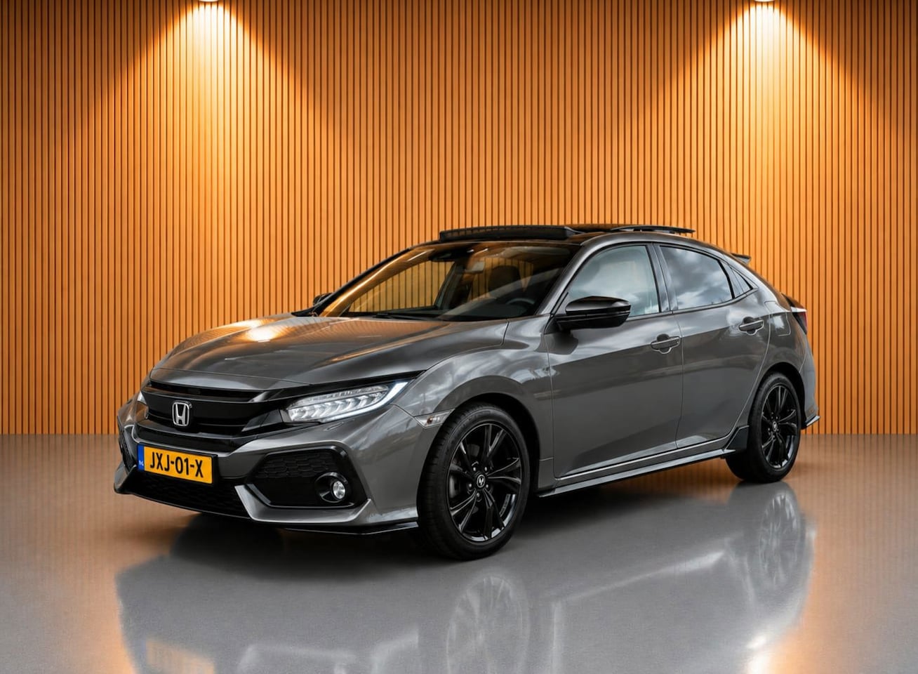 Honda Civic - 1.5 i-VTEC Prestige Type-S - AutoWereld.nl
