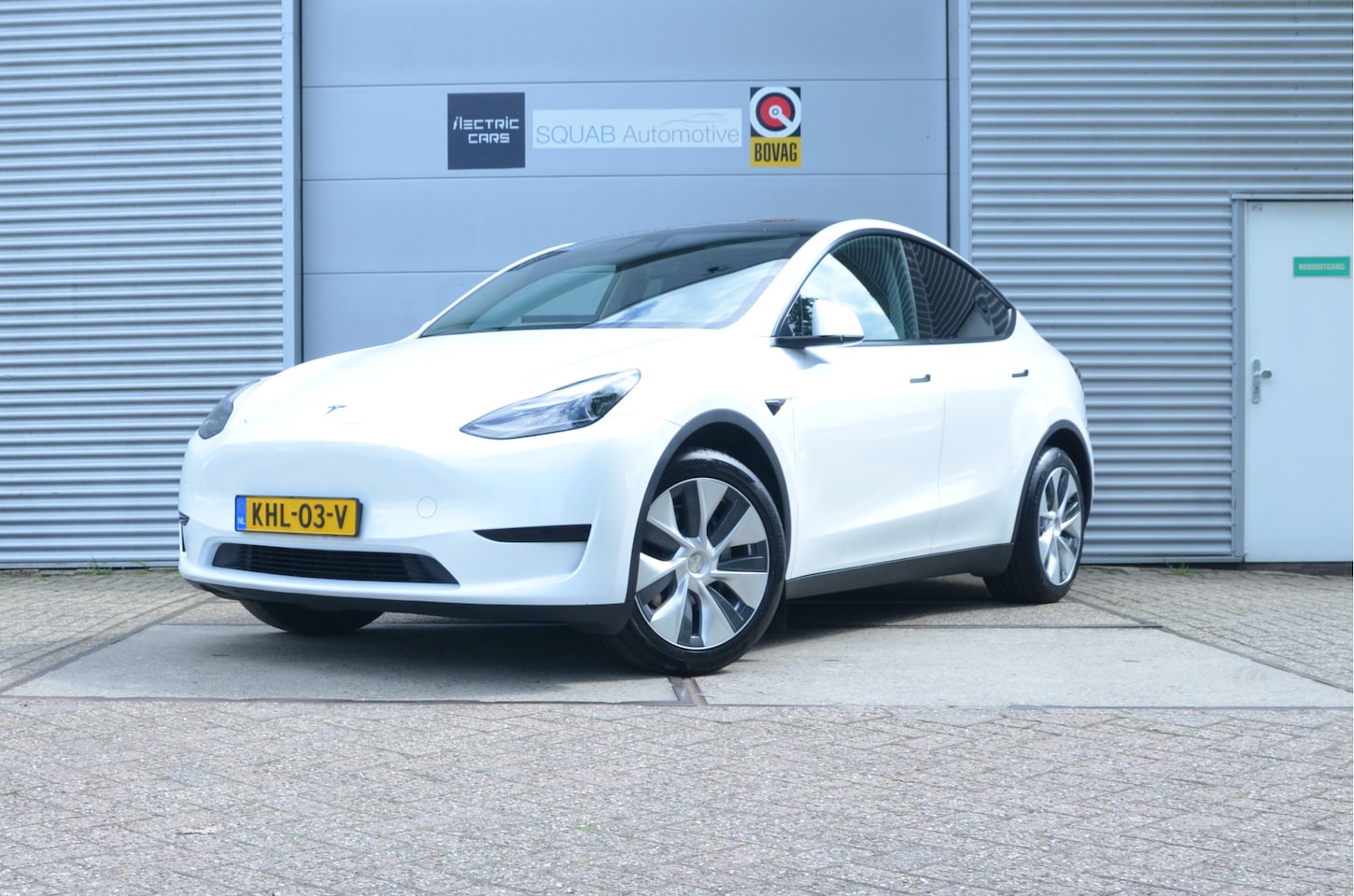 Tesla Model Y - RWD 58 kWh LFP Accu, AutoPilot3.0 Ryzen - AutoWereld.nl