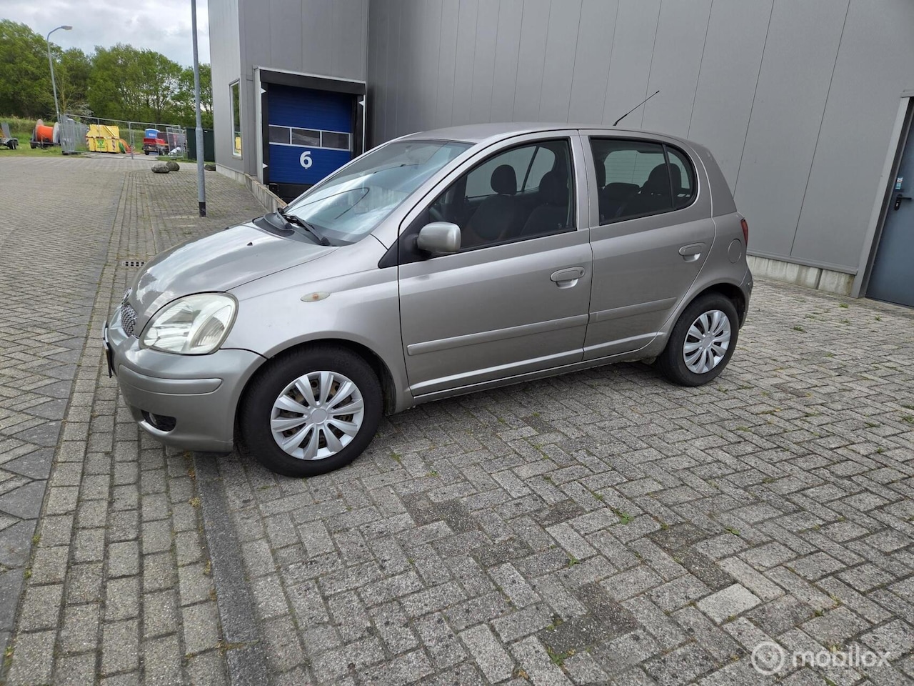 Toyota Yaris - 1.3 VVT-i - AutoWereld.nl