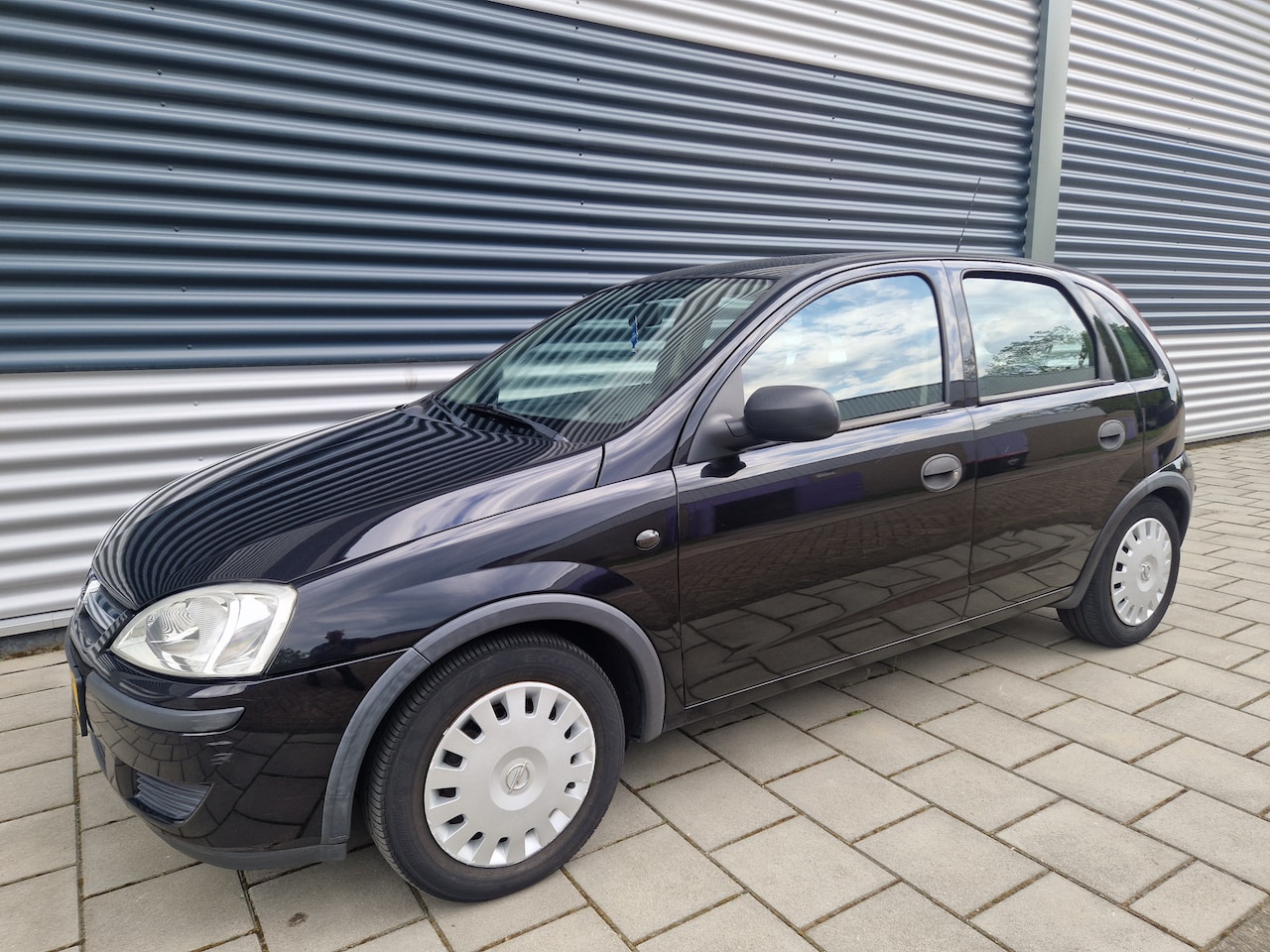Opel Corsa - 1.4-16V Rhythm 1.4-16V Rhythm Nieuwe apk - AutoWereld.nl
