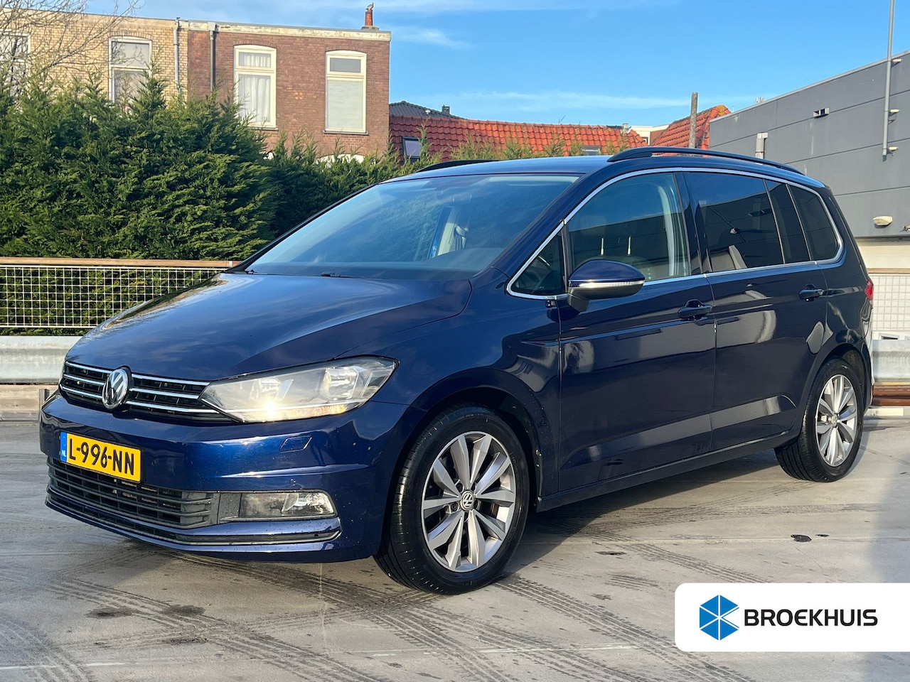 Volkswagen Touran - 1.5 TSI 150PK Highline Business | 7p | STOELVERWARMING | ADAPTIVE CRUISE | PARK SENS V+A | - AutoWereld.nl