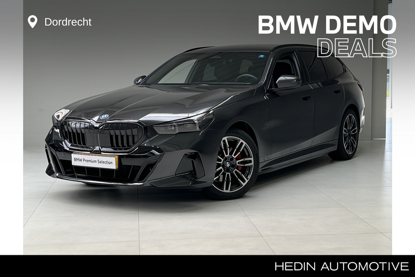 BMW 5-serie Touring - 530e M Sport Edition | 20" | Trekhaak | Driving Assistant Plus | Harman Kardon | Nu 68.895 - AutoWereld.nl