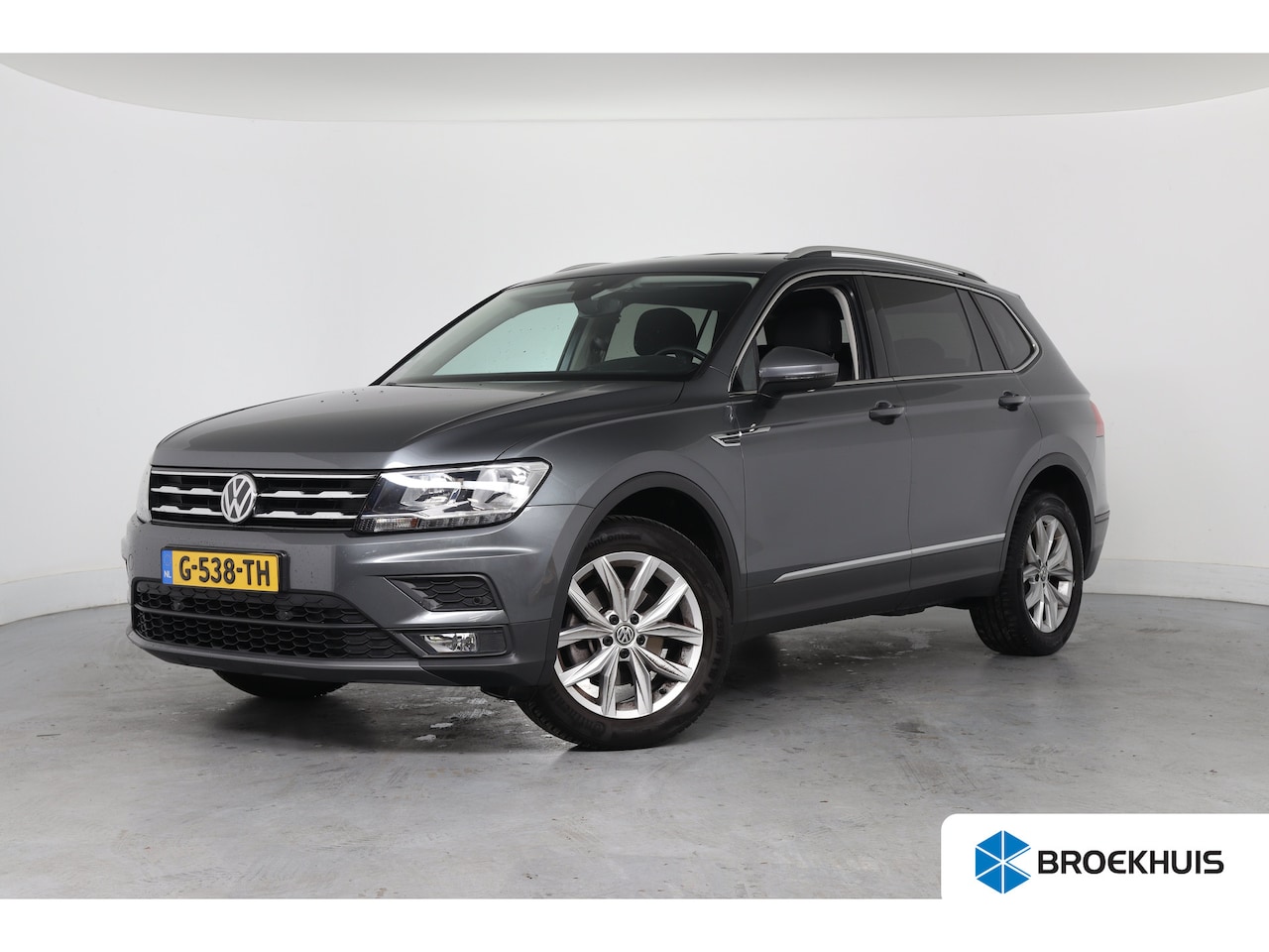 Volkswagen Tiguan Allspace - 1.5 TSI Comfortline Business 7-persoons | Eerste Eigenaar | Trekhaak Elektrisch | Elektris - AutoWereld.nl