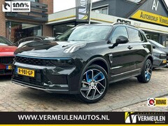 Lynk & Co 01 - 1.5 261PK Plug-in Hybrid Automaat + 20''/ Navi/ Clima/ Ad.Cruise/ Panorama/ Camera/ Full-L