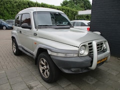 SsangYong Korando - 2.9 TDL 4WD 2800 TREKGEWICHT GRIJS KENTEKEN