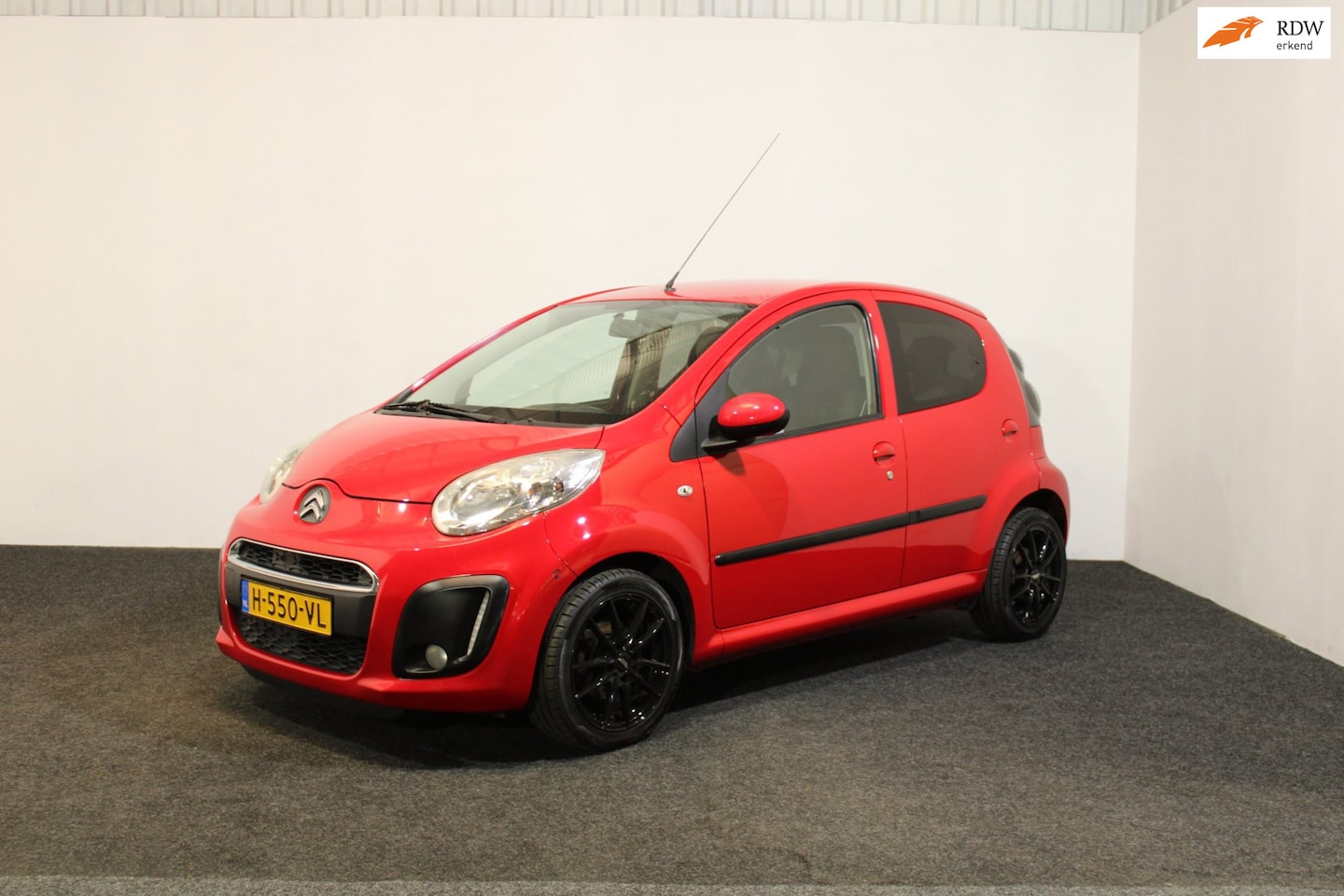 Citroën C1 - Citroën C1 1.0 Attraction|5-deuren | Rijklaar | Zuinig | APK en afleveringsbeurt inclusief - AutoWereld.nl