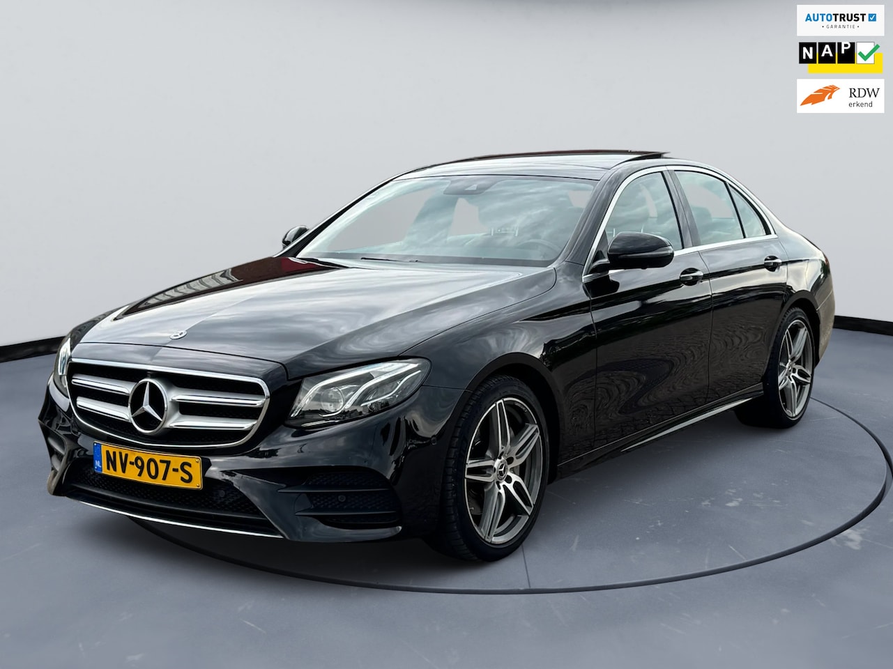 Mercedes-Benz E-klasse - 200 Bns Solution AMG|Pano|Nappaleer|360cam|Burmester| - AutoWereld.nl