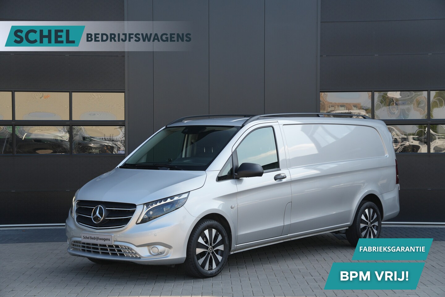 Mercedes-Benz Vito - 116 CDI Extra Lang - Trekhaak - LED - Camera - Airco - Betimmering - Stoelverwarming - PDC - AutoWereld.nl