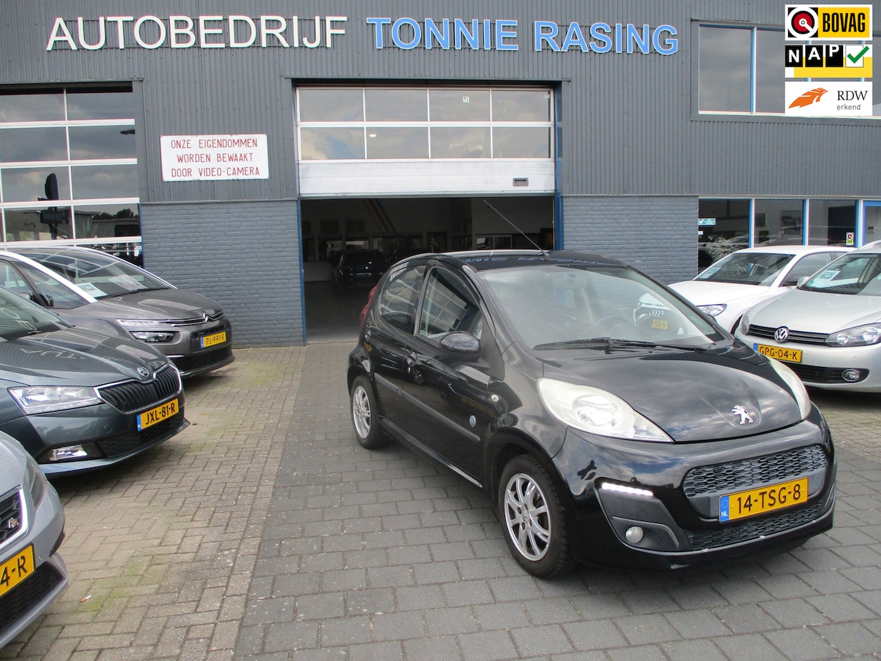 Peugeot 107 - 1.0 Envy.eerste eigenaar,airco - AutoWereld.nl