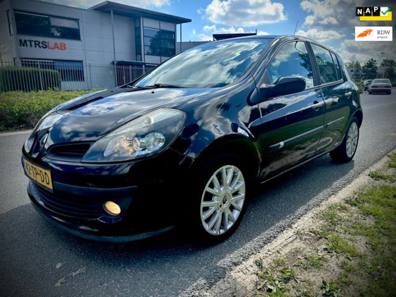 Renault Clio - 1.4-16V Exception 1.4-16V Exception, AIRCO, NIEUWE APK, 16 INCH WIELEN - AutoWereld.nl