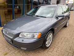 Volvo V70 - 2.5T Momentum AWD 210PK