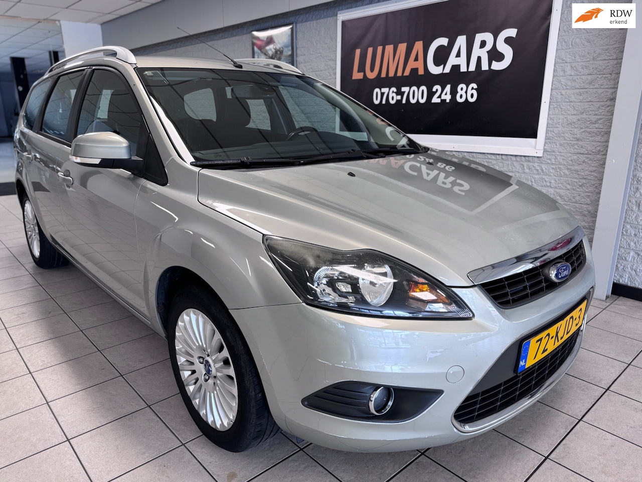 Ford Focus Wagon - 1.8 Limited|Cruise|Nieuwe APK|125pk|Carplay - AutoWereld.nl