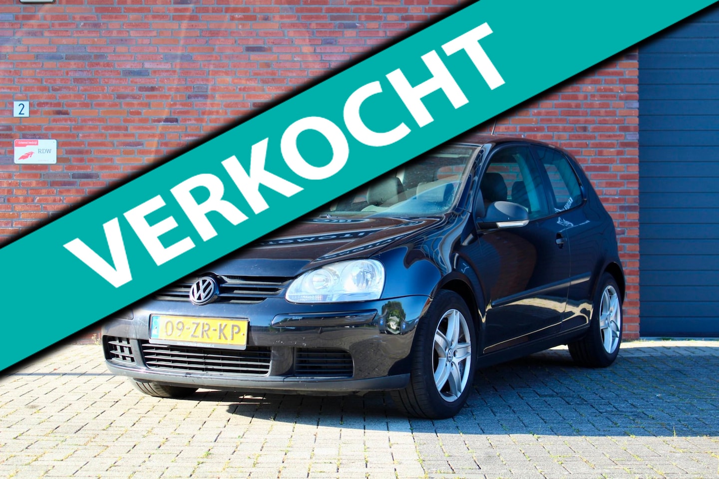 Volkswagen Golf - 1.4 TSI Trendline | Zwart | Nieuwe APK | NAP - AutoWereld.nl