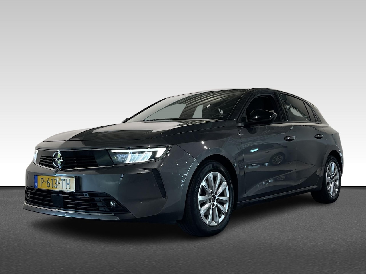 Opel Astra - 1.2 Turbo 110pk Start/Stop Business Edition - AutoWereld.nl