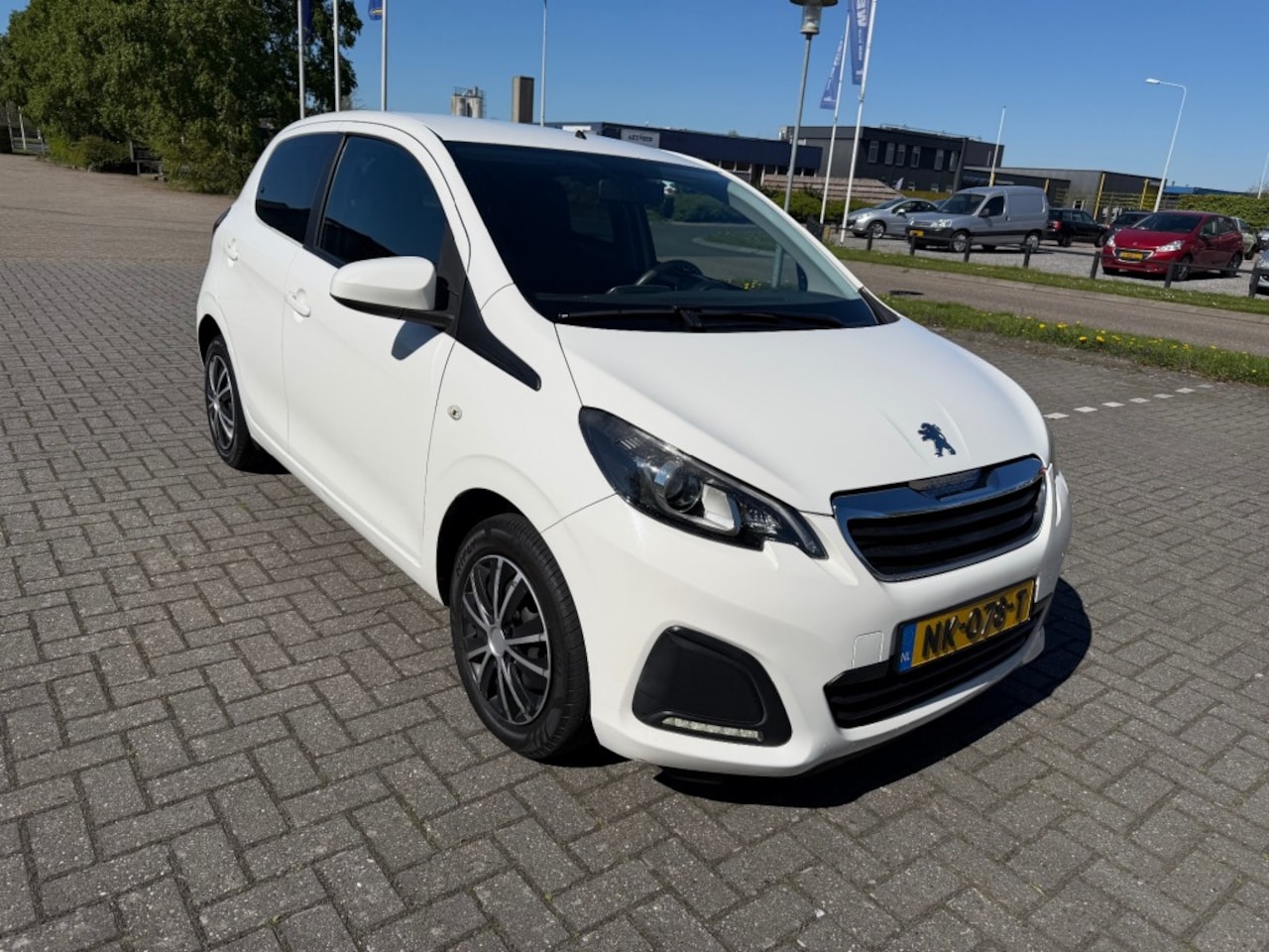 Peugeot 108 - 1.0 e-VTi Active 1.0 e-VTi Active - AutoWereld.nl