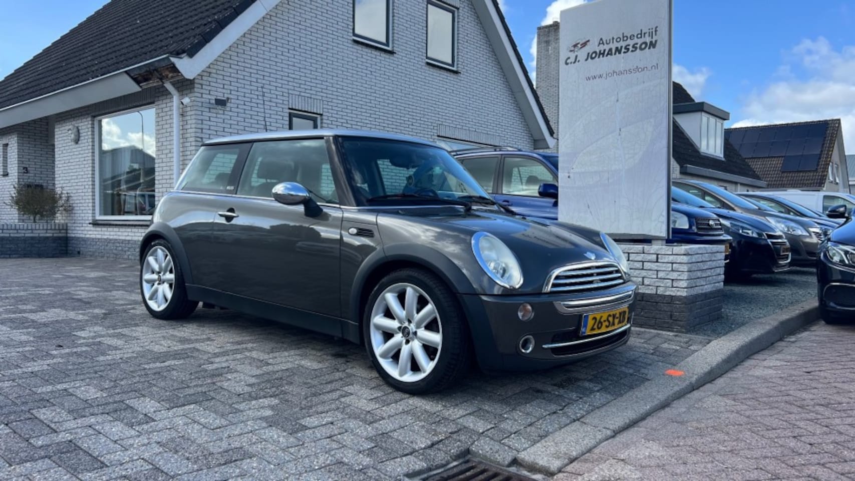 MINI COOPER
