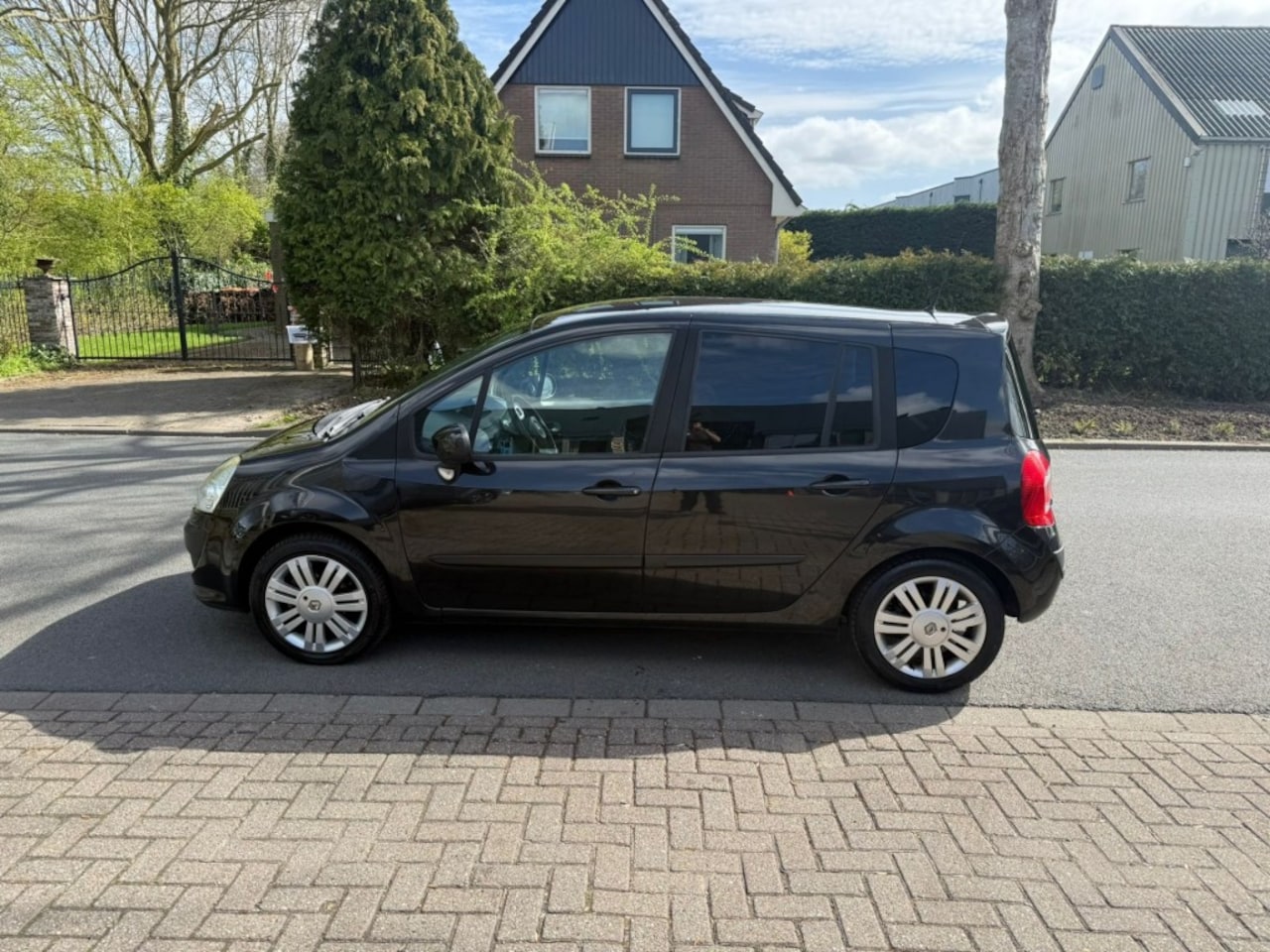 Renault Modus - Grand modus 1.6-16V Dynamique*trekhaak*ecc*cruise control*NAP* - AutoWereld.nl
