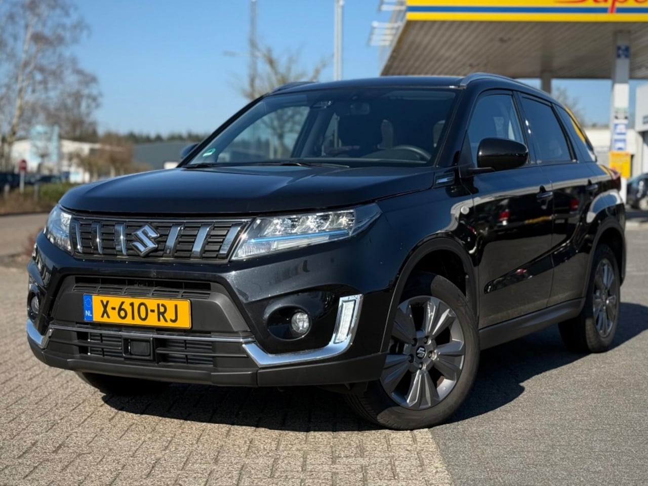 Suzuki Vitara - 1.4 BOOSTERJET HYBRID SELECT CAMERA CARPLAY NAVI - AutoWereld.nl