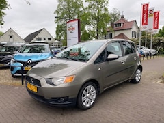 Mitsubishi Colt - 1.3 EDITION TWO AUTOMAAT / AIRCO / RADIO-CD / PARROT / TREKHAAK
