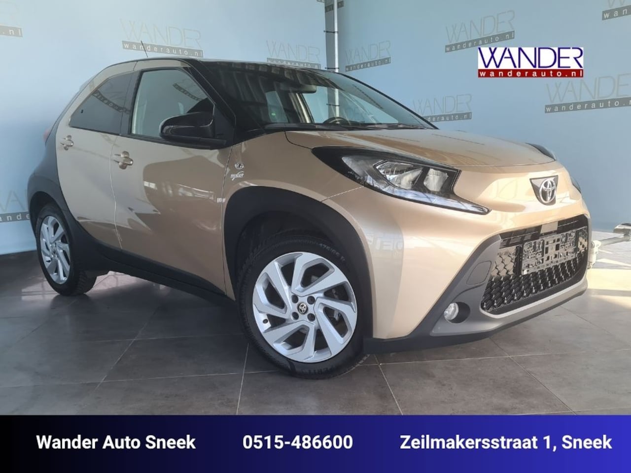 Toyota Aygo X - 1.0 VVT-i S-CVT Pulse BI-TONE - AutoWereld.nl