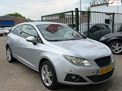 SEAT Ibiza SC - 1.2 TSI Style Automaat Navigatie achteruit camera cruis control parkeer sensor