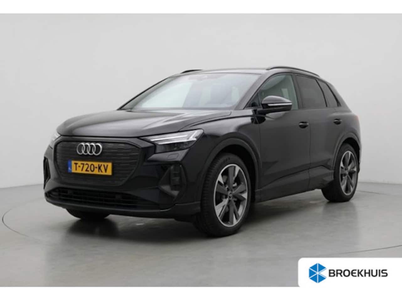 Audi Q4 e-tron - 40 Advanced edition 77 kWh | Adaptive Cruise Control | Camera | Keyless | 20 inch | Stoelv - AutoWereld.nl