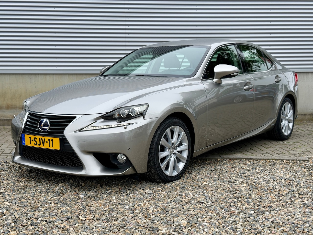 Lexus IS - 300h Edition [ dealer oh, nl-auto, 1e eig ] - AutoWereld.nl